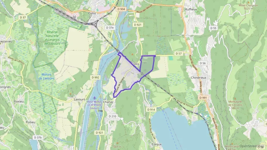 Maison 120 m² cinq pièces à vendre à Vions