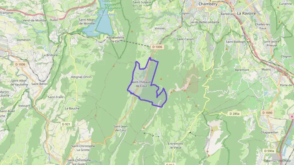 Maison 108 m² quatre pièces à vendre à Saint-Thibaud-de-Couz Maison 108 m² quatre pièces à vendre à Saint-Thibaud-de-Couz