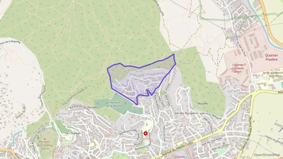 Maison 114 m² trois pièces à vendre à Hyères Maison 114 m² trois pièces à vendre à Hyères