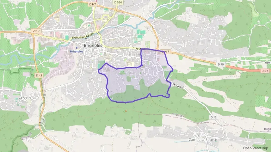 Maison 60 m² quatre pièces à vendre à Brignoles Maison 60 m² quatre pièces à vendre à Brignoles