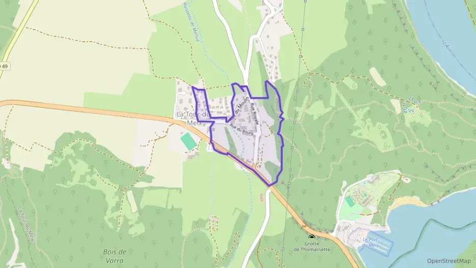 Maison 73 m² trois pièces à vendre à La Tour-du-Meix Maison 73 m² trois pièces à vendre à La Tour-du-Meix