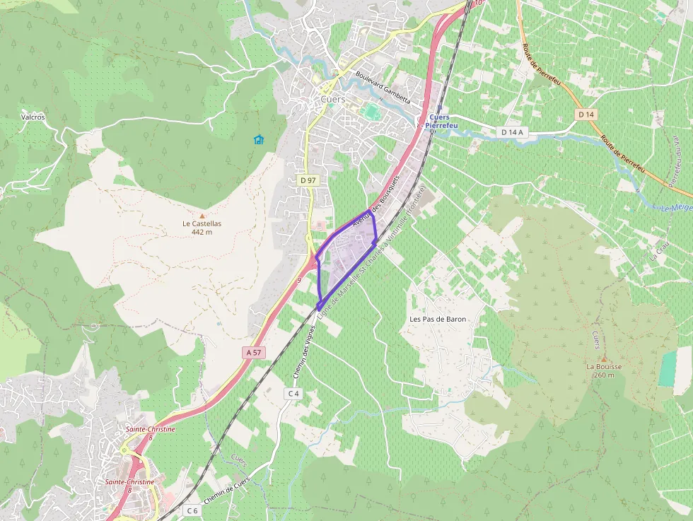 Maison 96 m² quatre pièces à vendre à Cuers