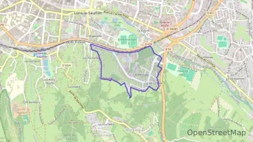 Maison 74 m² cinq pièces à vendre à Lons-le-Saunier Maison 74 m² cinq pièces à vendre à Lons-le-Saunier