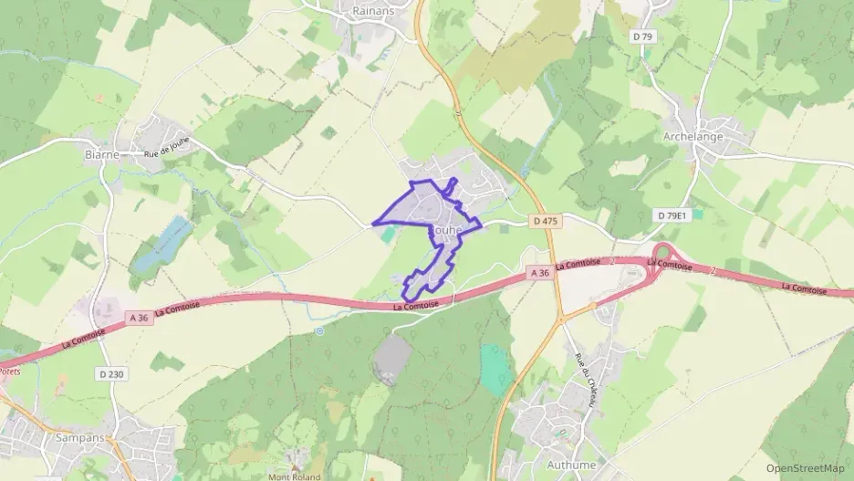 Maison 108 m² six pièces à vendre à Jouhe Maison 108 m² six pièces à vendre à Jouhe