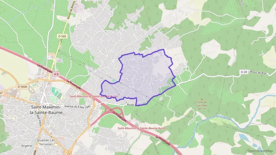 Maison 106 m² six pièces à vendre à Saint-Maximin-la-Sainte-Baume