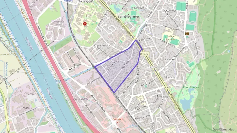 Maison 115 m² cinq pièces à vendre à Saint-Égrève Maison 115 m² cinq pièces à vendre à Saint-Égrève