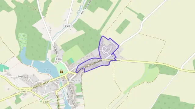 Maison 90 m² quatre pièces à vendre à Fontaine-Française