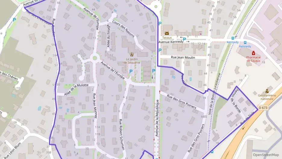 Maison 138 m² quatre pièces à vendre à Tavaux