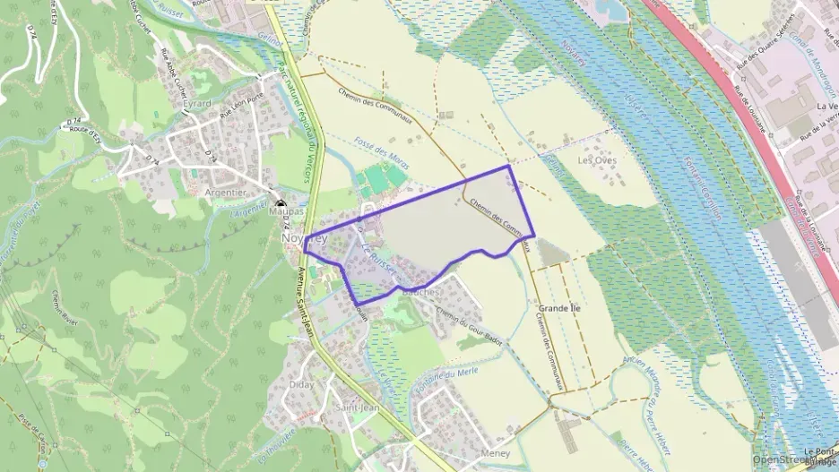 Maison 98 m² quatre pièces à vendre à Noyarey Maison 98 m² quatre pièces à vendre à Noyarey