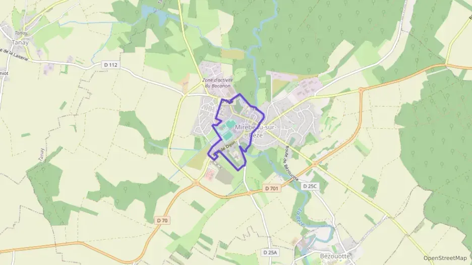 Maison 76 m² trois pièces à vendre à Mirebeau-sur-Bèze Maison 76 m² trois pièces à vendre à Mirebeau-sur-Bèze