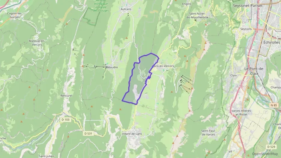 Maison 91 m² trois pièces à vendre à Lans-en-Vercors Maison 91 m² trois pièces à vendre à Lans-en-Vercors