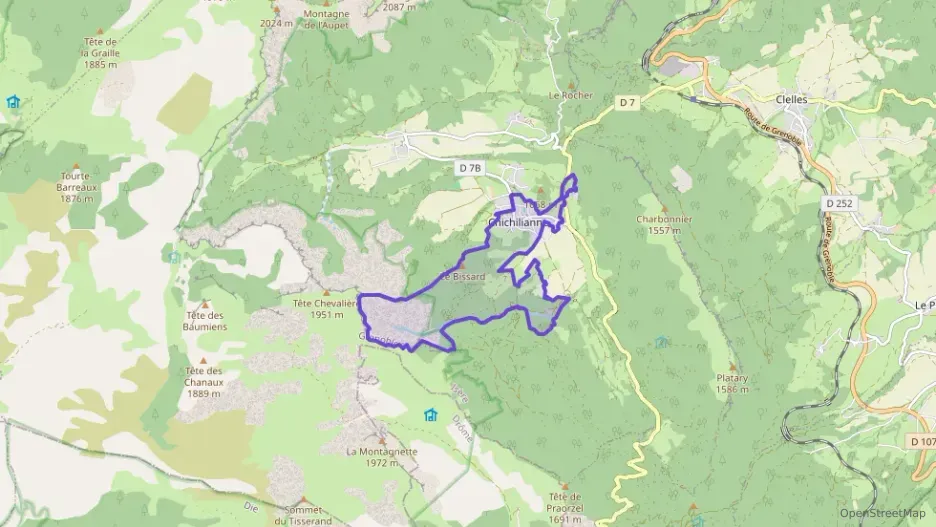 Maison 104 m² trois pièces à vendre à Chichilianne Maison 104 m² trois pièces à vendre à Chichilianne