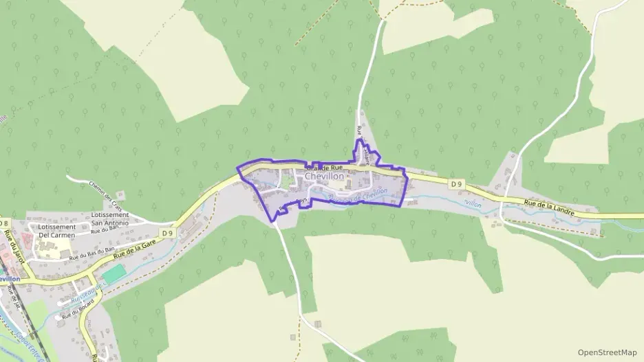 Maison 140 m² trois pièces à vendre à Chevillon