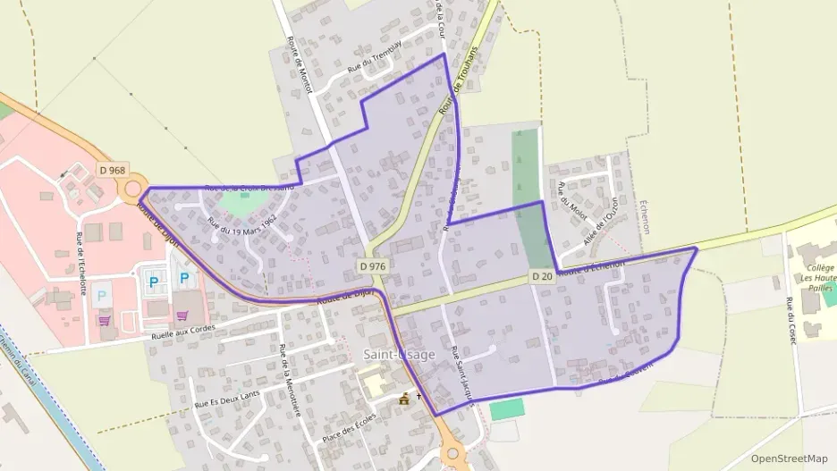 Maison 154 m² sept pièces à vendre à Saint-Usage Maison 154 m² sept pièces à vendre à Saint-Usage