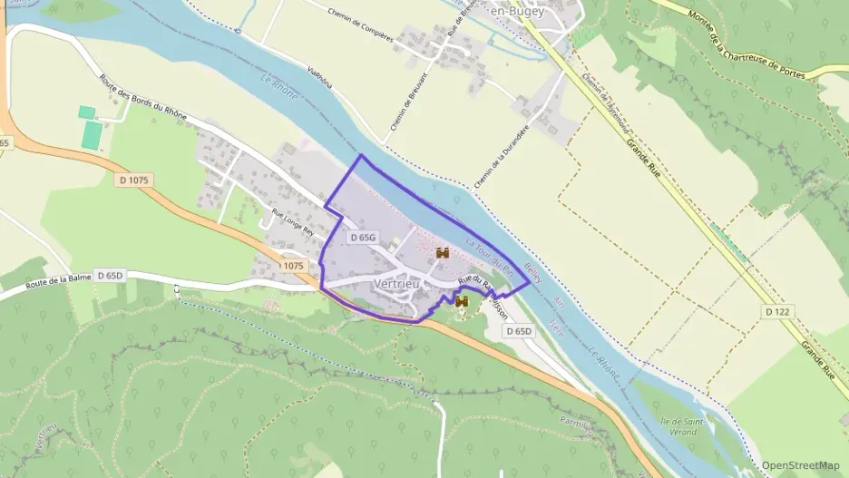 Maison 90 m² quatre pièces à vendre à Vertrieu Maison 90 m² quatre pièces à vendre à Vertrieu