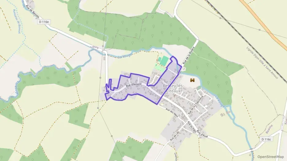 Maison 79 m² quatre pièces à vendre à Bessey-lès-Cîteaux Maison 79 m² quatre pièces à vendre à Bessey-lès-Cîteaux