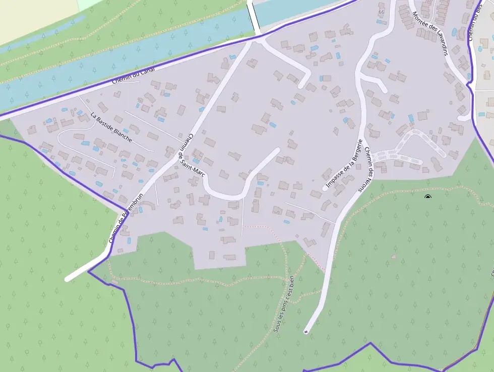 Maison 93 m² quatre pièces à vendre à Peyrolles-en-Provence