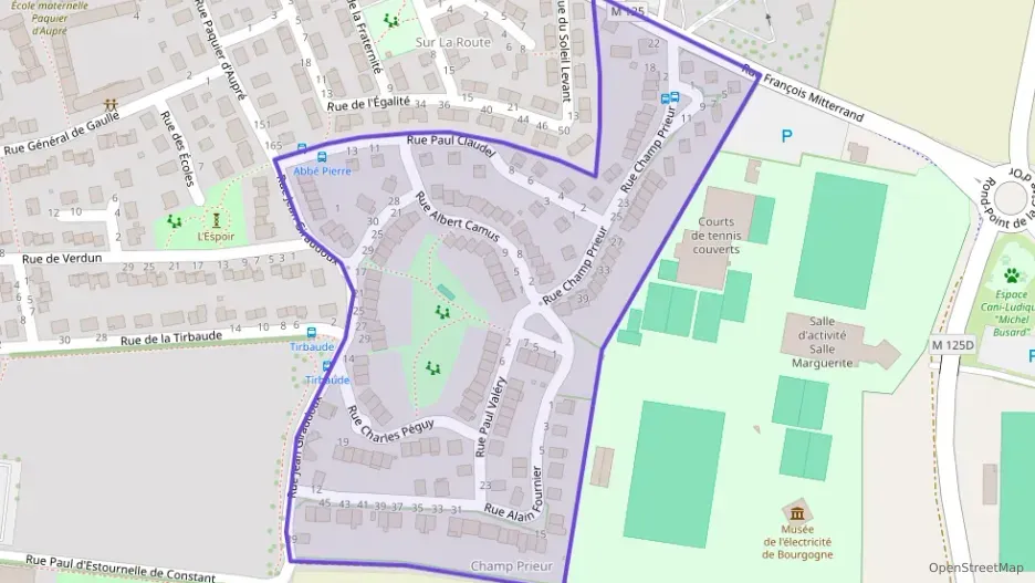 Maison 89 m² quatre pièces à vendre à Saint-Apollinaire Maison 89 m² quatre pièces à vendre à Saint-Apollinaire