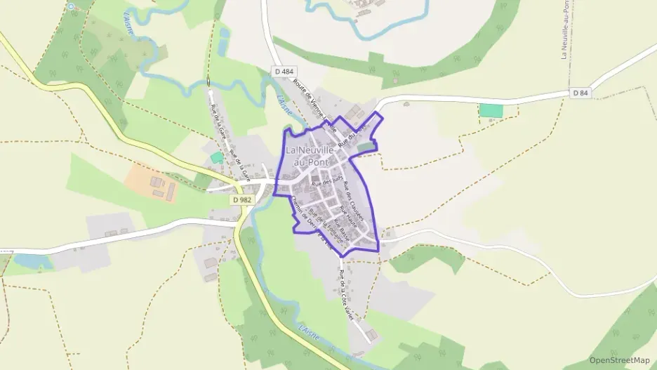 Maison 95 m² trois pièces à vendre à La Neuville-au-Pont Maison 95 m² trois pièces à vendre à La Neuville-au-Pont