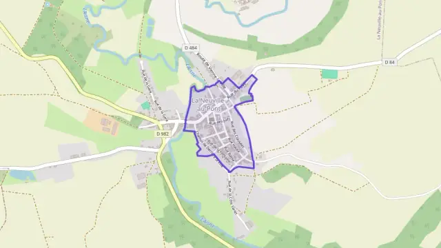 Maison 95 m² trois pièces à vendre à La Neuville-au-Pont