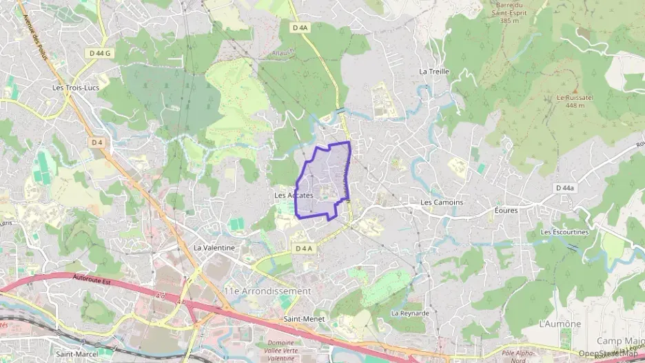 Maison 140 m² six pièces à vendre à Marseille 11e Arrondissement Maison 140 m² six pièces à vendre à Marseille 11e Arrondissement