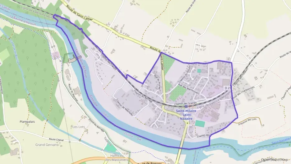 Maison 62 m² trois pièces à vendre à Saint-Hilaire-du-Rosier