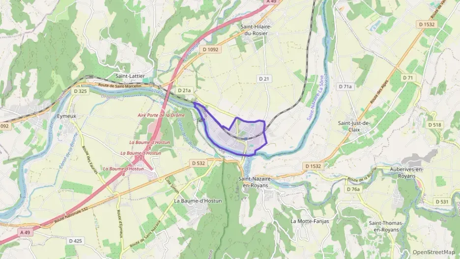 Maison 62 m² trois pièces à vendre à Saint-Hilaire-du-Rosier