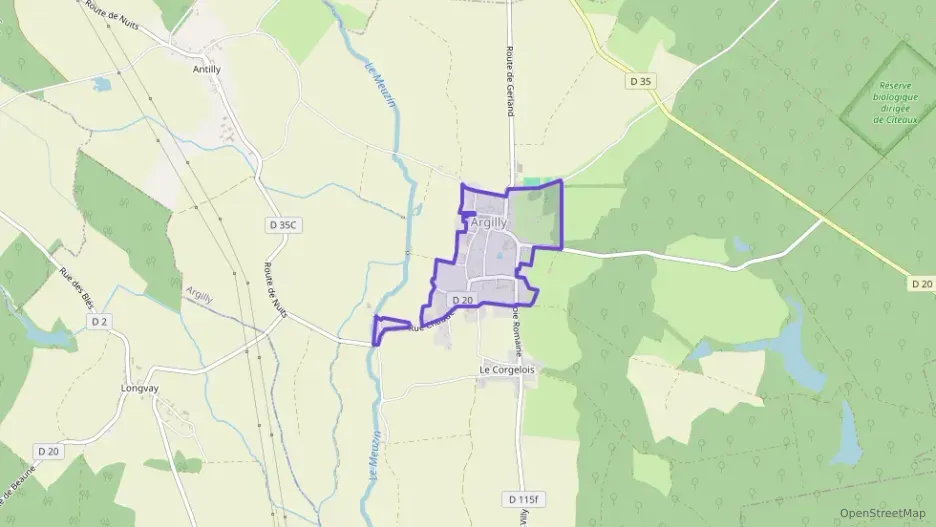 Maison 114 m² cinq pièces à vendre à Argilly Maison 114 m² cinq pièces à vendre à Argilly