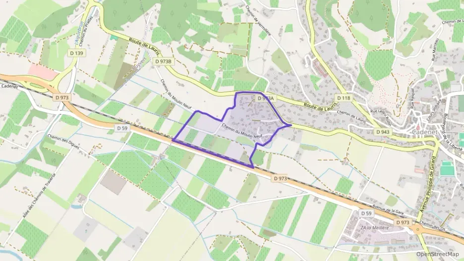 Maison 75 m² quatre pièces à vendre à Cadenet Maison 75 m² quatre pièces à vendre à Cadenet