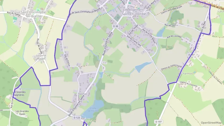 Maison 123 m² cinq pièces à vendre à L`Abergement-Sainte-Colombe Maison 123 m² cinq pièces à vendre à L`Abergement-Sainte-Colombe