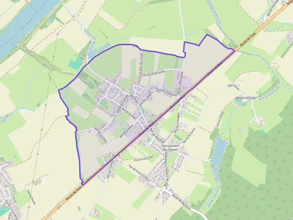 Maison 65 m² quatre pièces à vendre à Bey