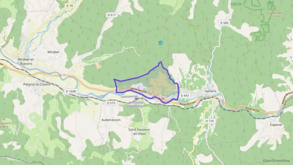 Maison 96 m² quatre pièces à vendre à Saillans Maison 96 m² quatre pièces à vendre à Saillans