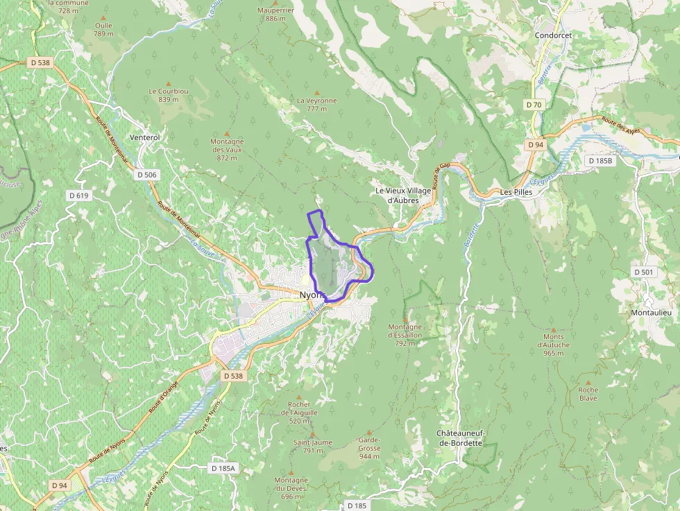 Maison 126 m² quatre pièces à vendre à Nyons