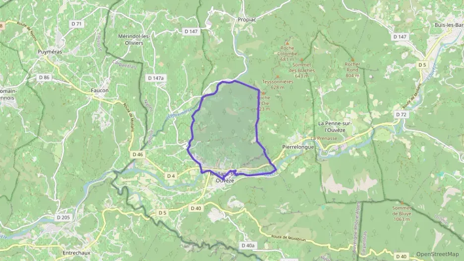 Maison 198 m² six pièces à vendre à Mollans-sur-Ouvèze Maison 198 m² six pièces à vendre à Mollans-sur-Ouvèze