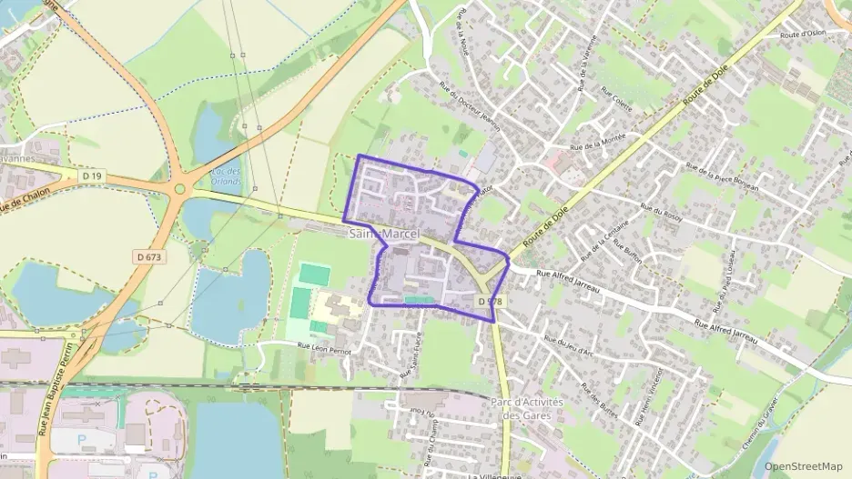 Maison 140 m² quatre pièces à vendre à Saint-Marcel Maison 140 m² quatre pièces à vendre à Saint-Marcel