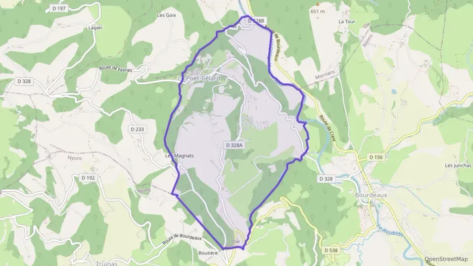 Maison 80 m² trois pièces à vendre à Le Poët-Célard Maison 80 m² trois pièces à vendre à Le Poët-Célard