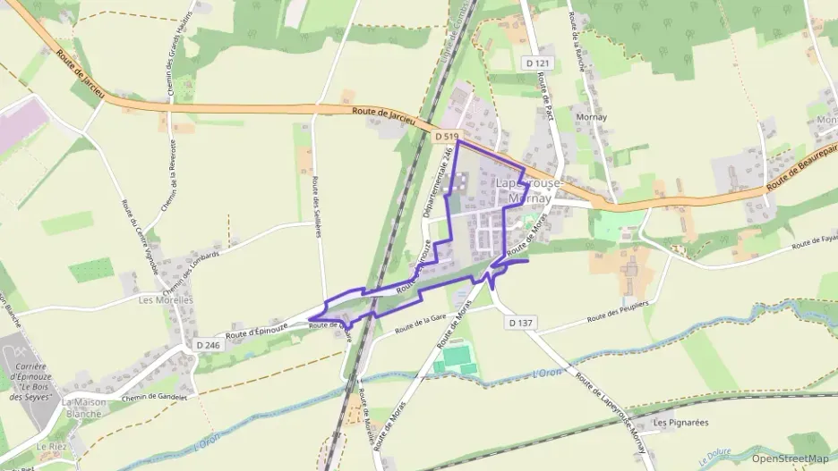 Maison 90 m² quatre pièces à vendre à Lapeyrouse-Mornay