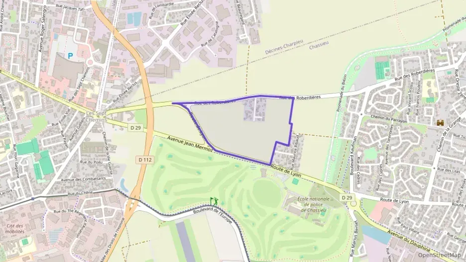 Maison 104 m² cinq pièces à vendre à Chassieu Maison 104 m² cinq pièces à vendre à Chassieu