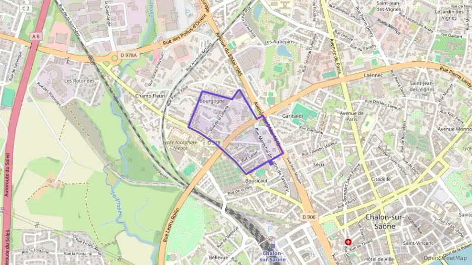 Maison 130 m² quatre pièces à vendre à Chalon-sur-Saône Maison 130 m² quatre pièces à vendre à Chalon-sur-Saône