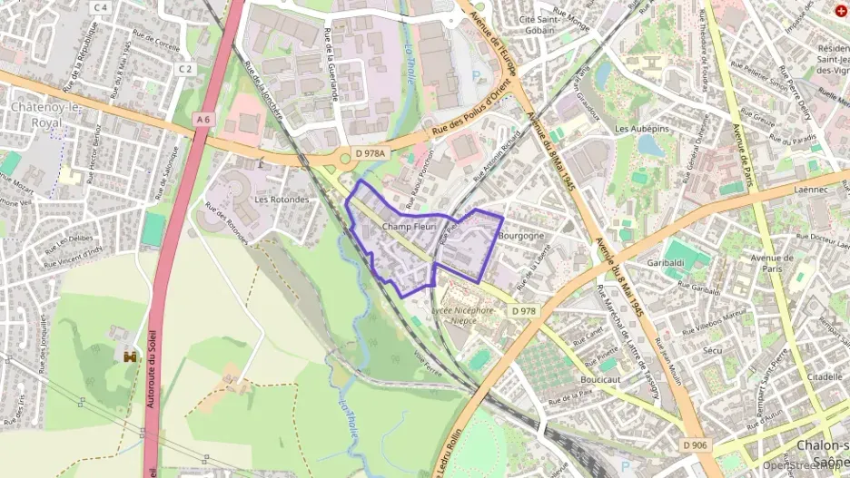 Maison 83 m² quatre pièces à vendre à Chalon-sur-Saône Maison 83 m² quatre pièces à vendre à Chalon-sur-Saône