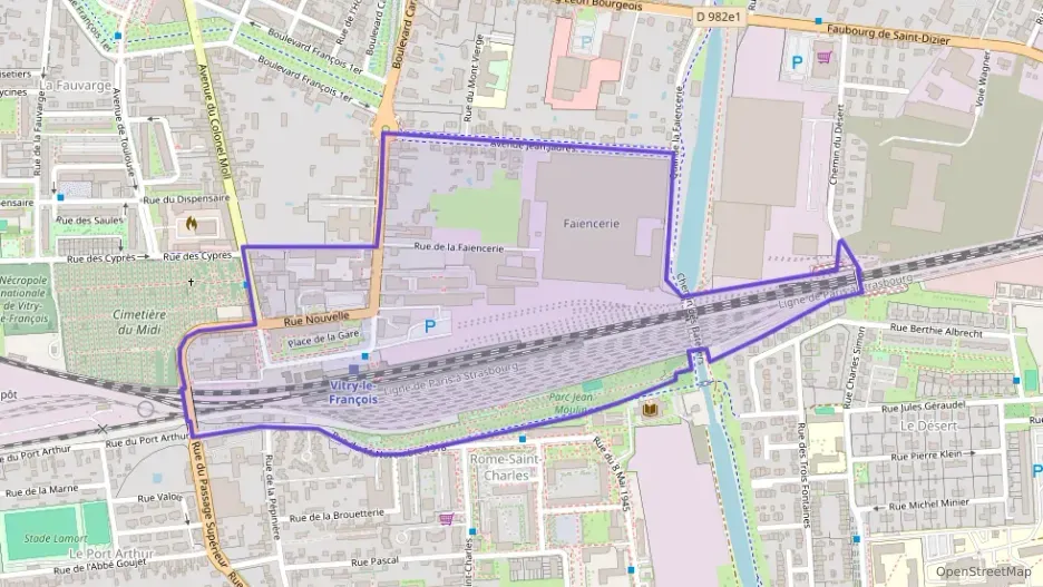 Maison 82 m² quatre pièces à vendre à Vitry-le-François Maison 82 m² quatre pièces à vendre à Vitry-le-François