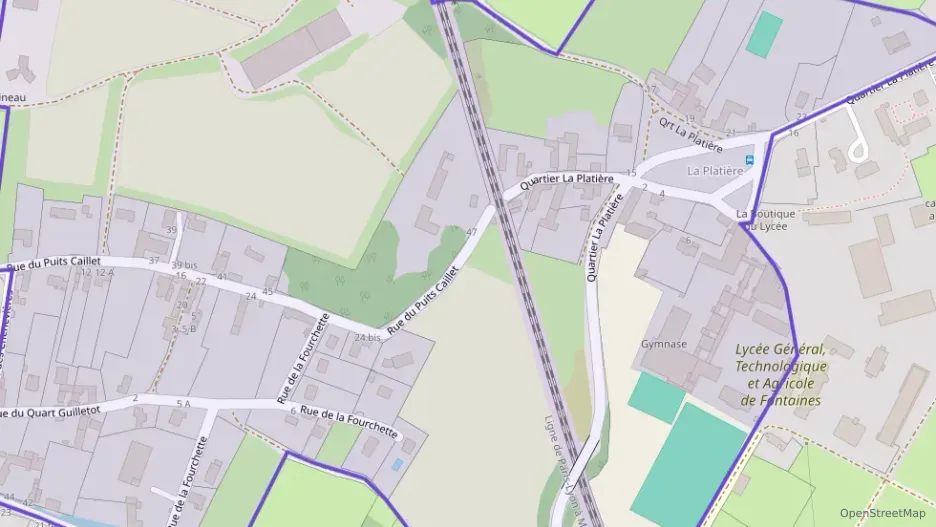 Maison 130 m² quatre pièces à vendre à Fontaines