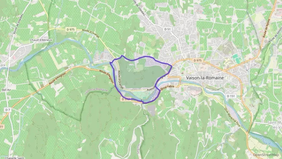 Maison 77 m² quatre pièces à vendre à Vaison-la-Romaine Maison 77 m² quatre pièces à vendre à Vaison-la-Romaine