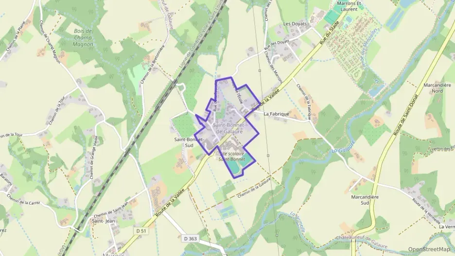 Maison 92 m² quatre pièces à vendre à Châteauneuf-de-Galaure Maison 92 m² quatre pièces à vendre à Châteauneuf-de-Galaure