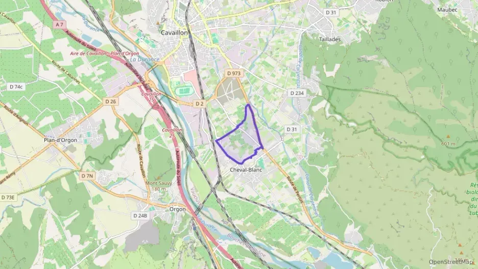 Maison 88 m² quatre pièces à vendre à Cheval-Blanc Maison 88 m² quatre pièces à vendre à Cheval-Blanc