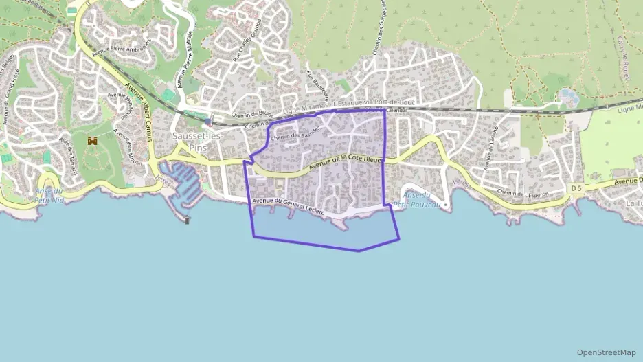 Maison 122 m² quatre pièces à vendre à Sausset-les-Pins Maison 122 m² quatre pièces à vendre à Sausset-les-Pins