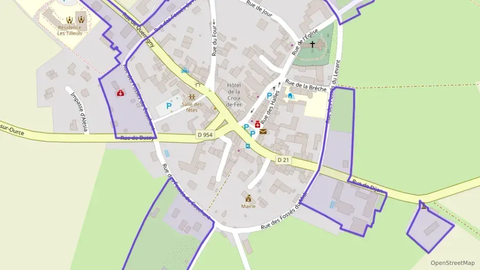 Maison 117 m² quatre pièces à vendre à Baigneux-les-Juifs Maison 117 m² quatre pièces à vendre à Baigneux-les-Juifs