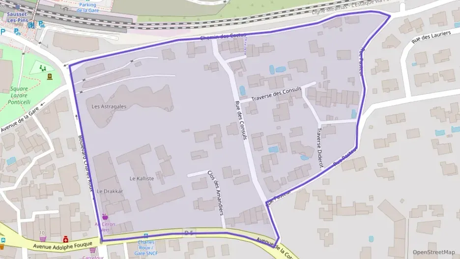 Maison 45 m² quatre pièces à vendre à Sausset-les-Pins Maison 45 m² quatre pièces à vendre à Sausset-les-Pins