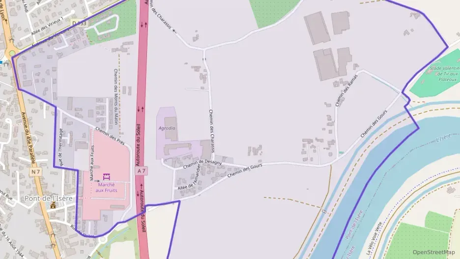 Maison 91 m² quatre pièces à vendre à Pont-de-l`Isère Maison 91 m² quatre pièces à vendre à Pont-de-l`Isère