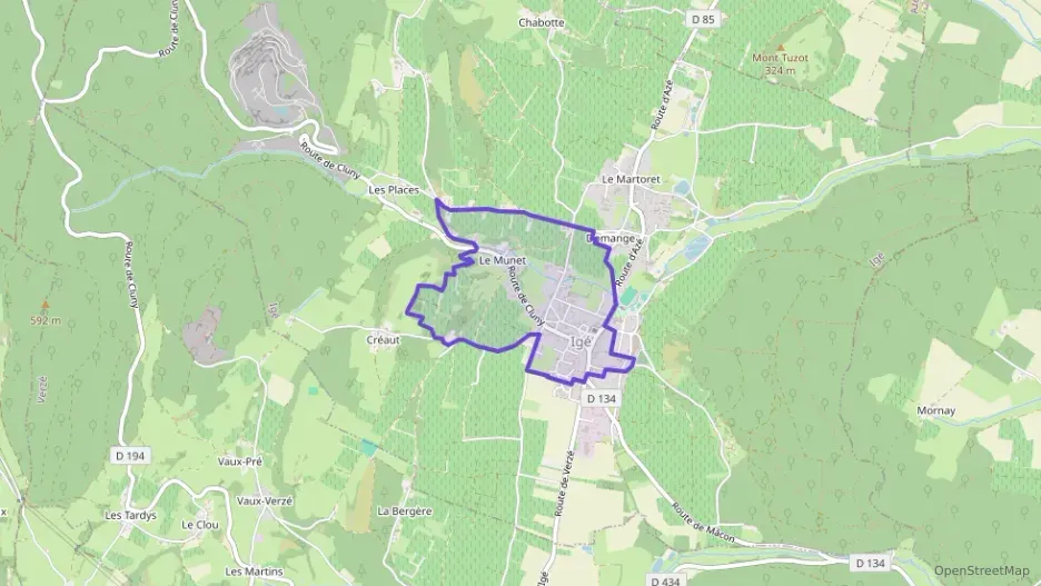 Maison 80 m² quatre pièces à vendre à Igé Maison 80 m² quatre pièces à vendre à Igé